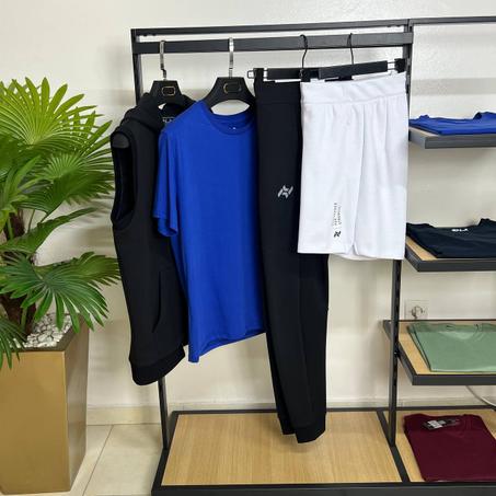 Pack 4 pieces Gilet Noir  T-shirt Bleu Roi Plus Pontalon Noir Et Short Enji Sportswear Tech Fleece Blanc