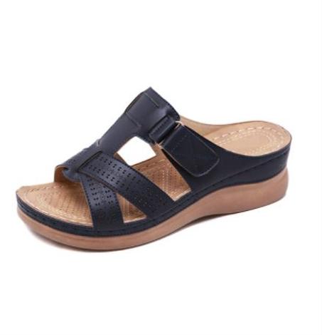 صندل الجلد الأسود 2.0 الأصلي المريح للسيدات الأكثر مبيعاً في العالم