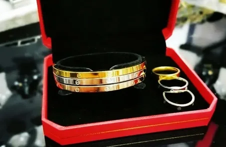 Lot de trois Bracelets + trois Bagues