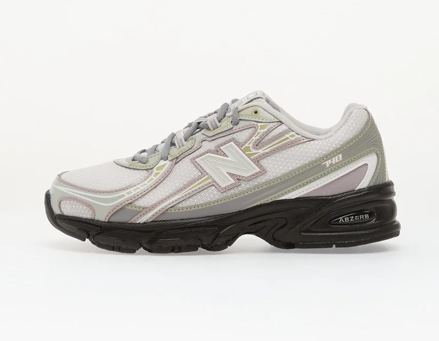 New Balance 740  Argent métallisé/ Nuage