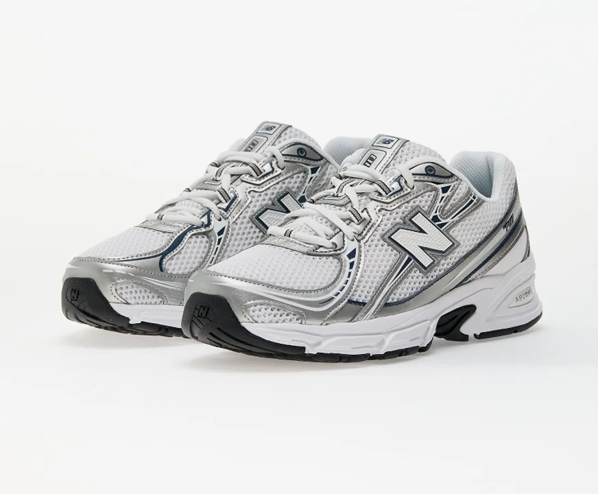 New Balance 740 Blanc/Gris ombré/Bleu marine