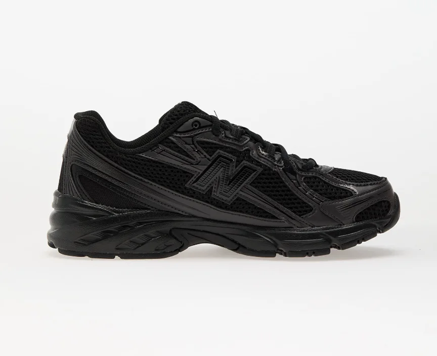 New Balance 740   Noire/Ciment-Noire