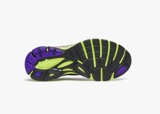 Saucony ProGrid  Guide 7  NOIR-ORANGE/Multi