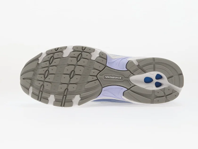 New Balance 740 Bleu clair/Blanc