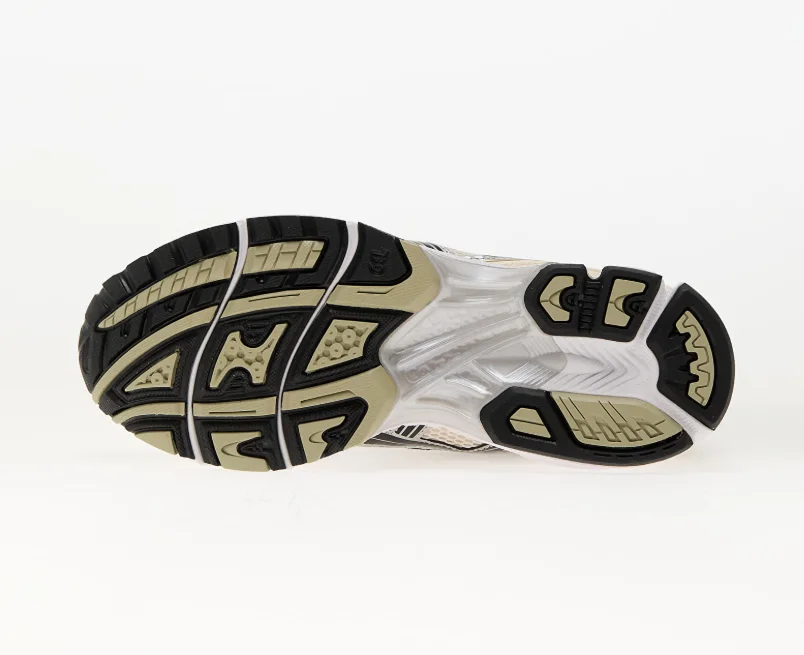 ASICS Gel-Kayano 14    Bouleau/Argent pur