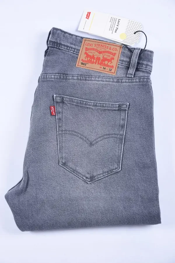 Jean Levi’s Coupe Normal Ref-LV34431 ( Gris )