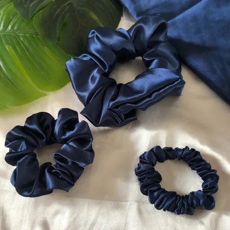 Chouchou en Satin Marine