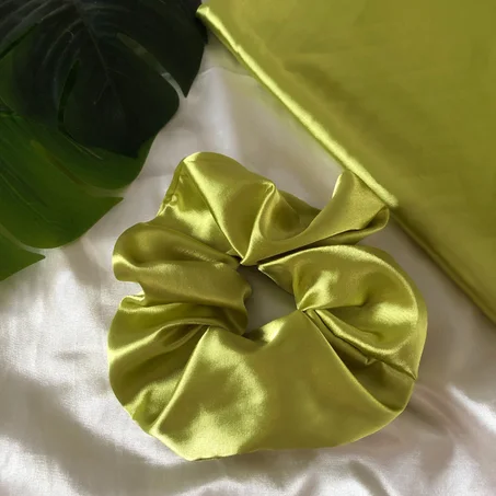 Chouchou en satin vert pistache Large