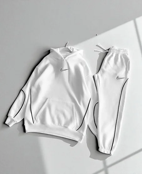 اونسومبل NIKE لرجال 💥