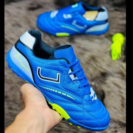 حذاء JUMA لكرة القدم