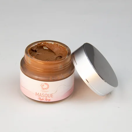 ماسك الطين الأحمر