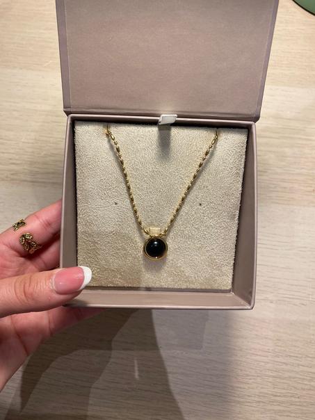 COLLIER MOONSTONE DEUX FACE NOIR & BLANC - UNISEX