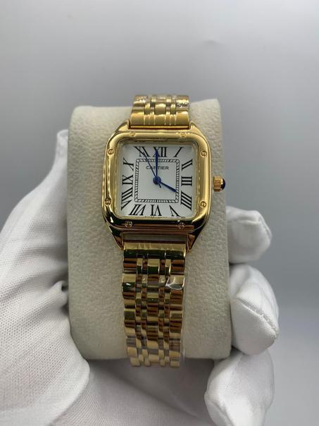 Santos de Cartier ساعة النسائية