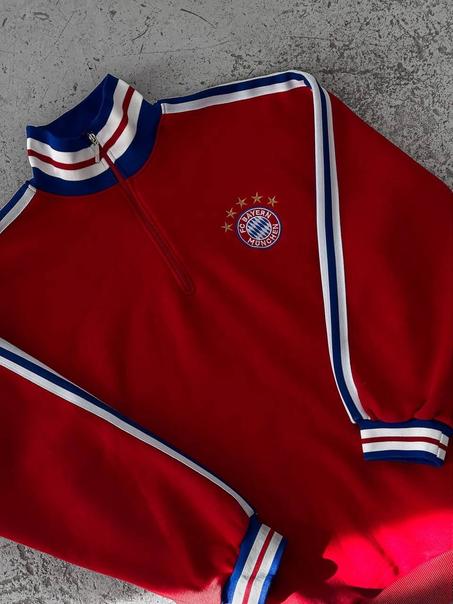 FC BAYERN HOODIE