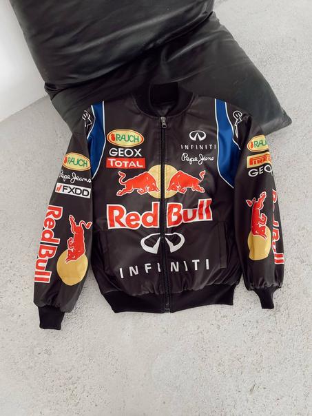 RED BULL BOMBER