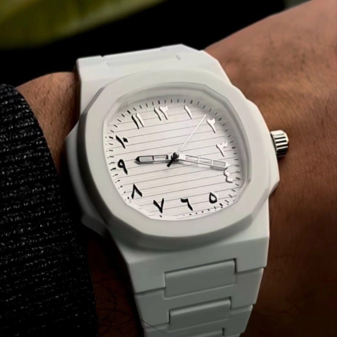 La Montre Ombre Précise
