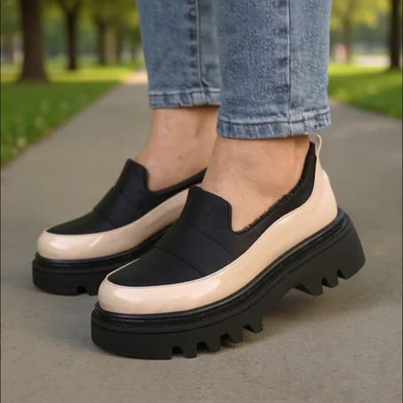 C4-​حذاء "جول" الملكي