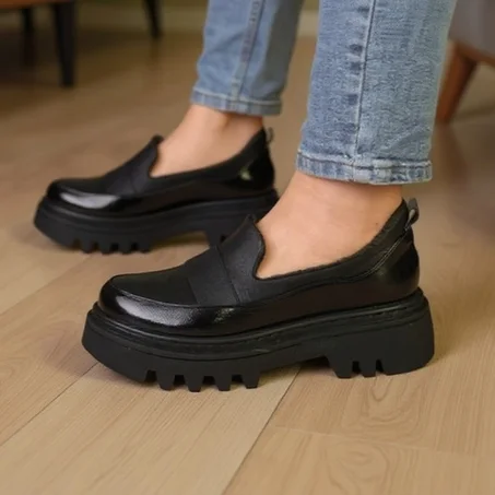 C4-​حذاء "جول"