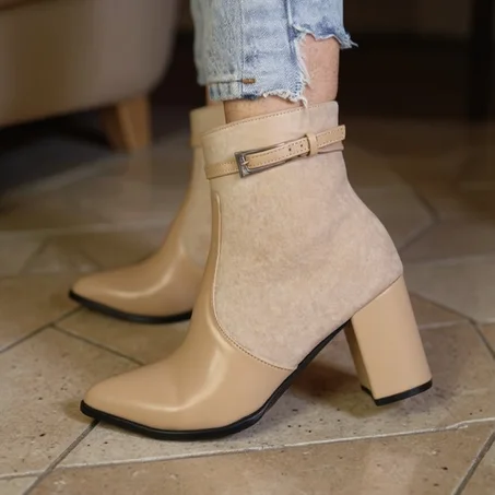 F-C4  بوت "روزا" الراقي