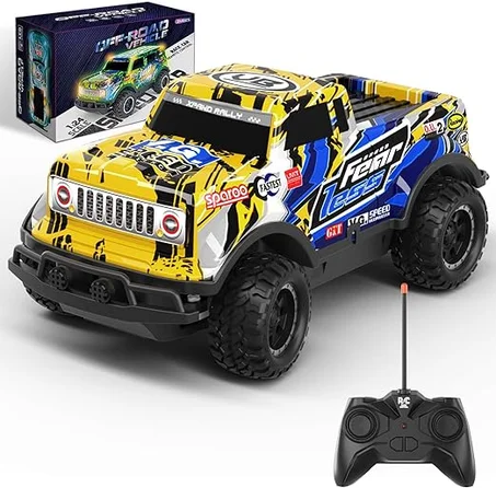 سيارة تعمل بجهاز تحكم عن بعد