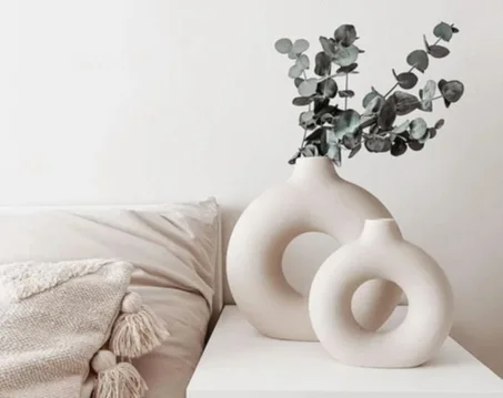 Donuts vase