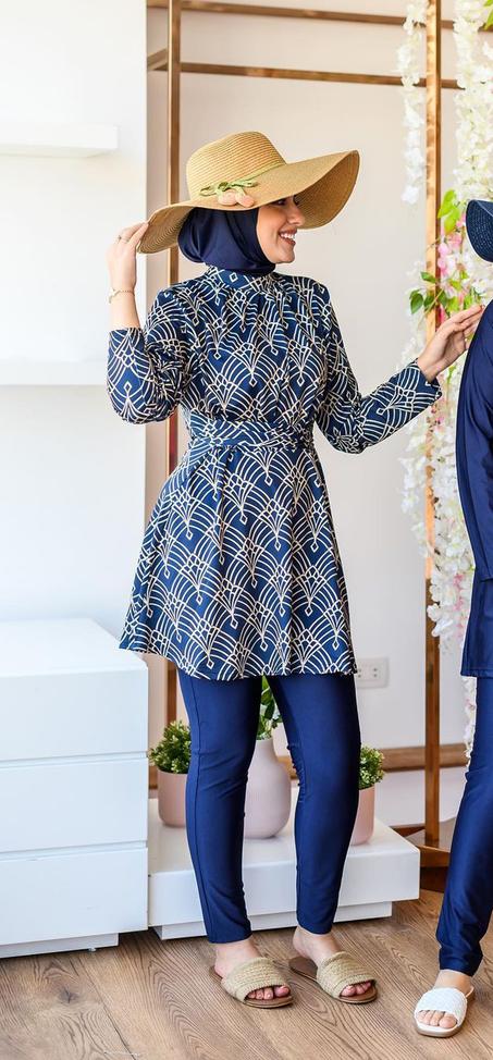 بوركيني أزرق أنيق لصيف