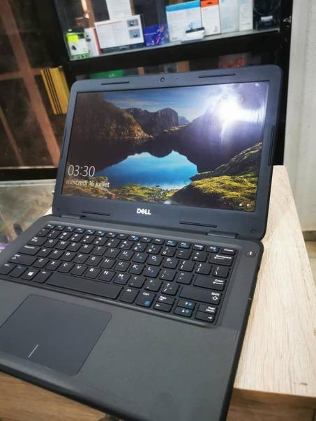Dell 3300 i3 7ème 8GB 256SSD 13.3" Tactile