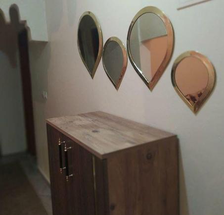 4 مرايا نحاس دهبي رفيع