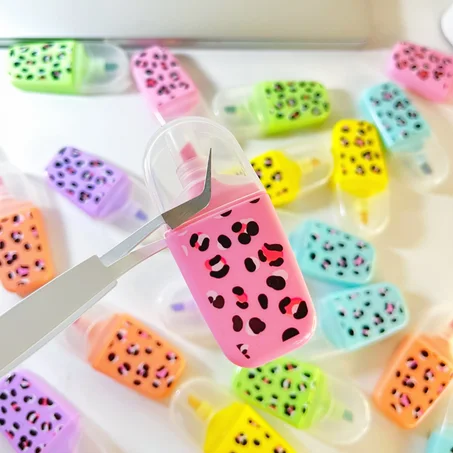 قلم تظهير  وردي💕