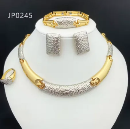 New Italian Women Jewelry Set of 4 Quality Luxury Design Dubai Fashion Necklace Earrings Ring Bracelet Wedding Party Gif