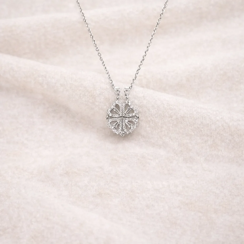 TIMLESS ROMANCE NECKLACE