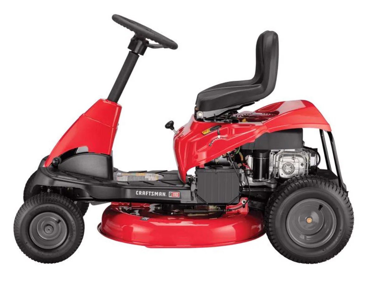 CRAFTSMAN R110 | 30-in Riding Lawn Mower | 10.5-HP Briggs and Stratton Engine | 344cc
