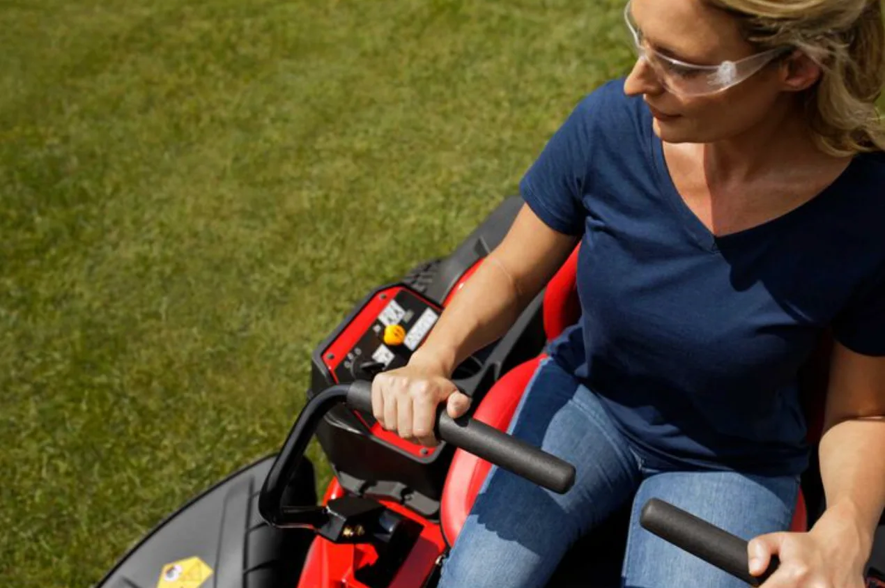 Troy Bilt Mustang Z50 | 50 in Zero-Turn Mower| 24 HP | 747cc KOHLER Twin-Cylinder Engine | Dual Hydrostatic Transmissions | 50
