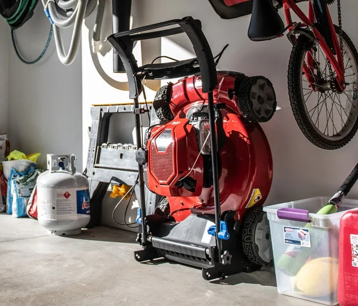 Toro Recycler SmartStow RWD Mower 150cc Briggs & Stratton 6.25 TP (22