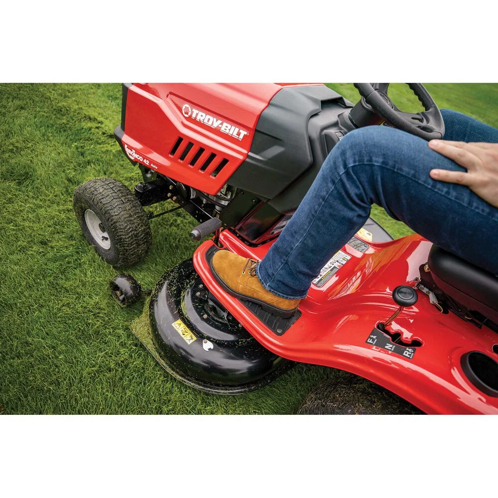 Troy Bilt Bronco 42 Riding Lawn Mower | 547cc Troy-Bilt engine | 42