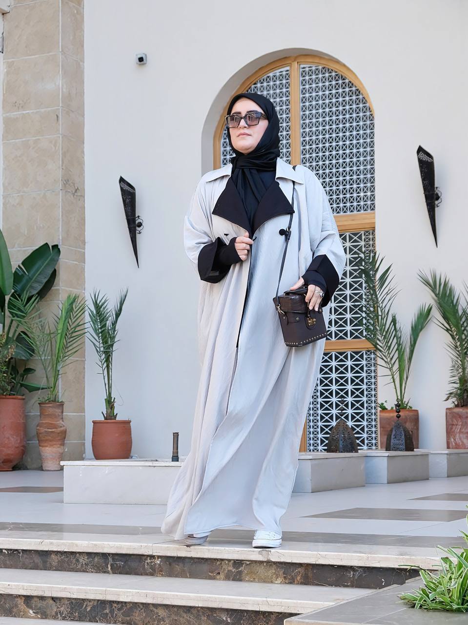 رمادي