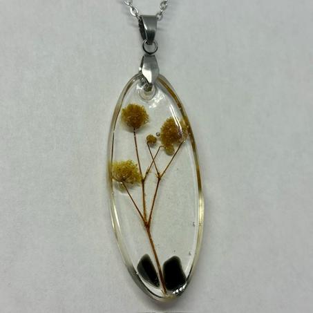 Ref 03247 Pendentif Flower Power Résine et Obsidienne noire