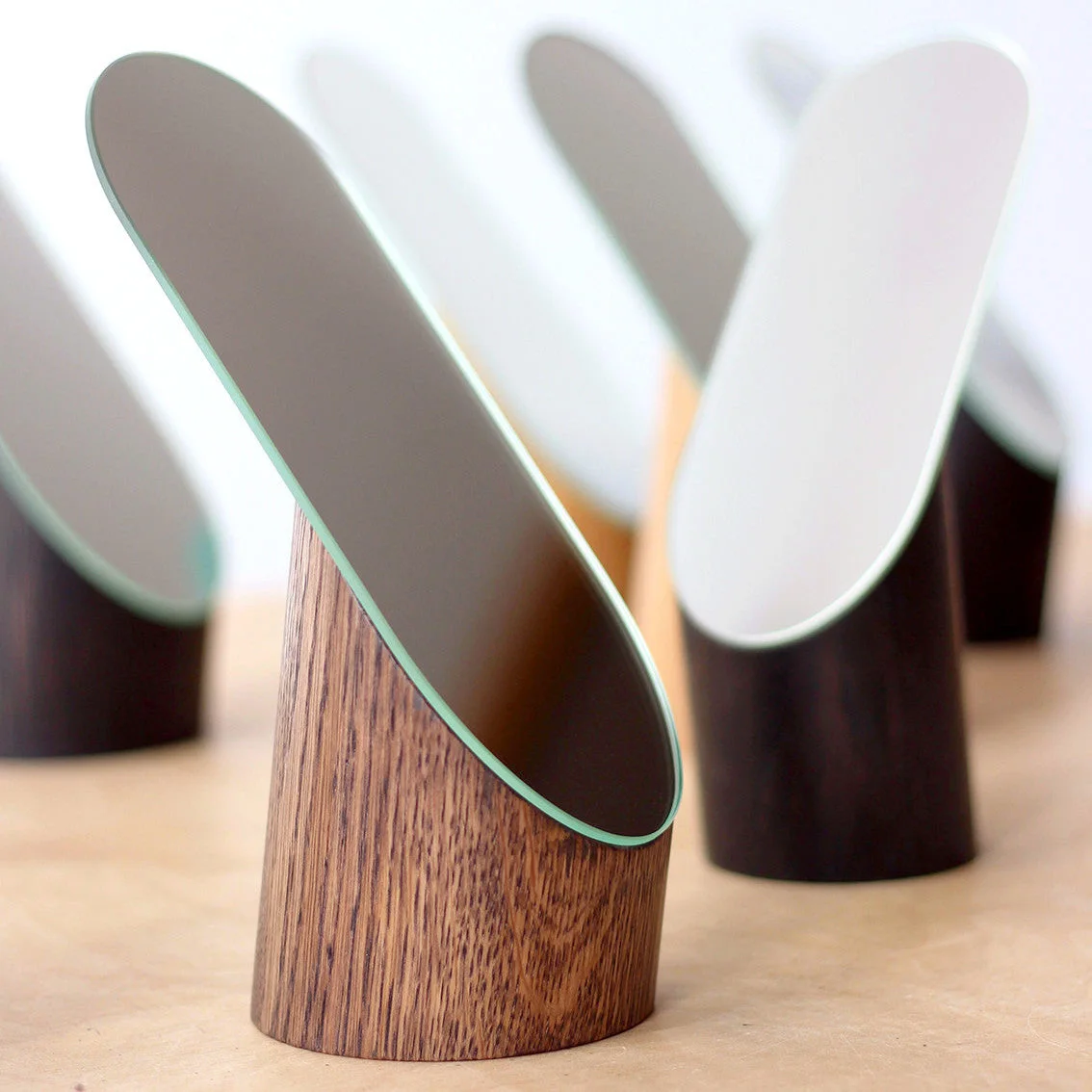 Bliki Standing Mirror