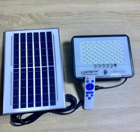 projecteur solaire 50W