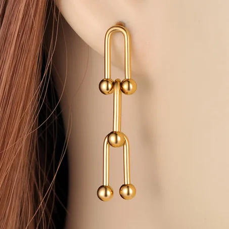 Boucles d'oreilles en acier inoxydable | حلقات أذن من الستانلس ستيل