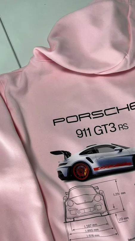 PORSCHE