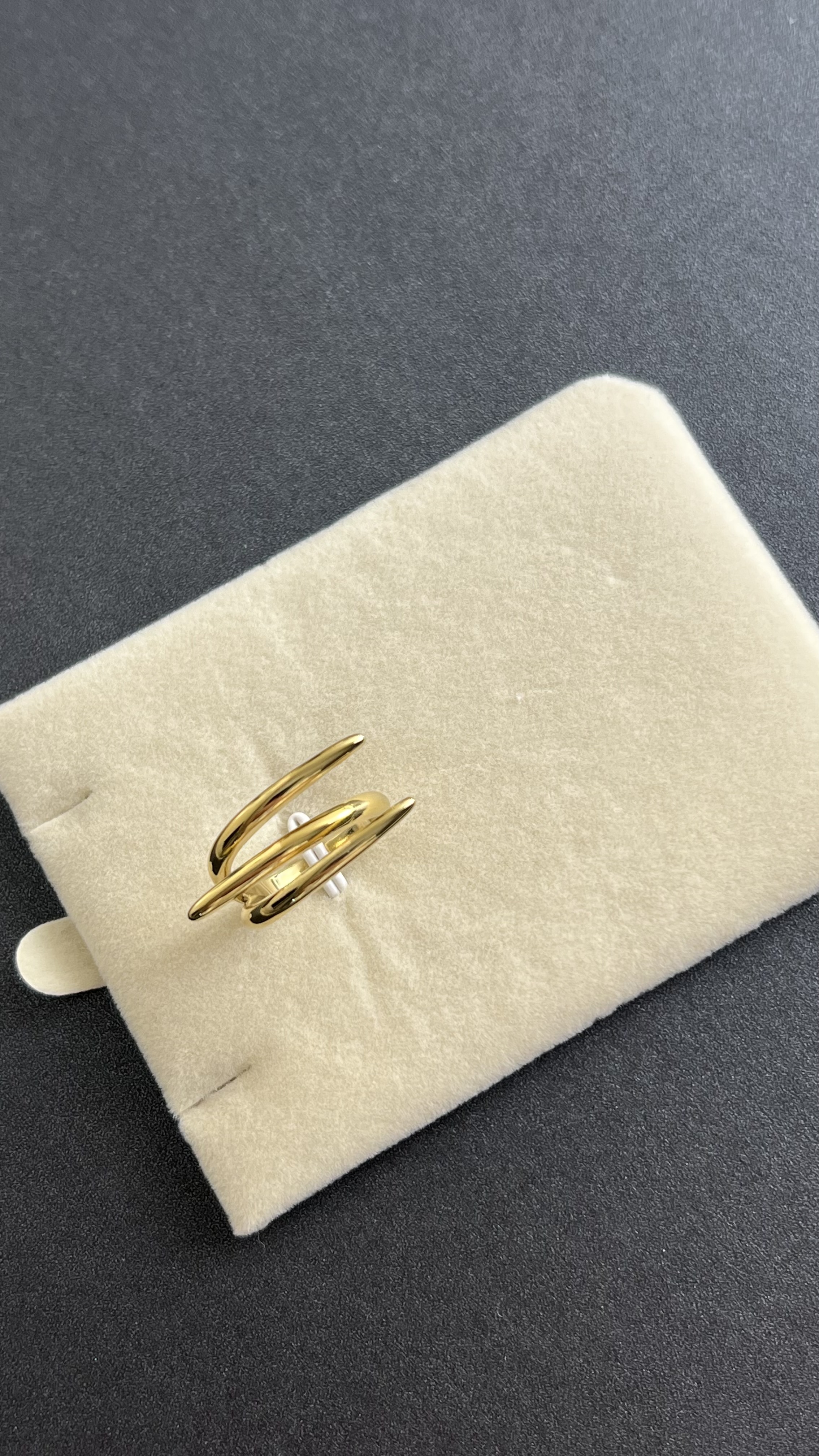 Bague ajustable en haut