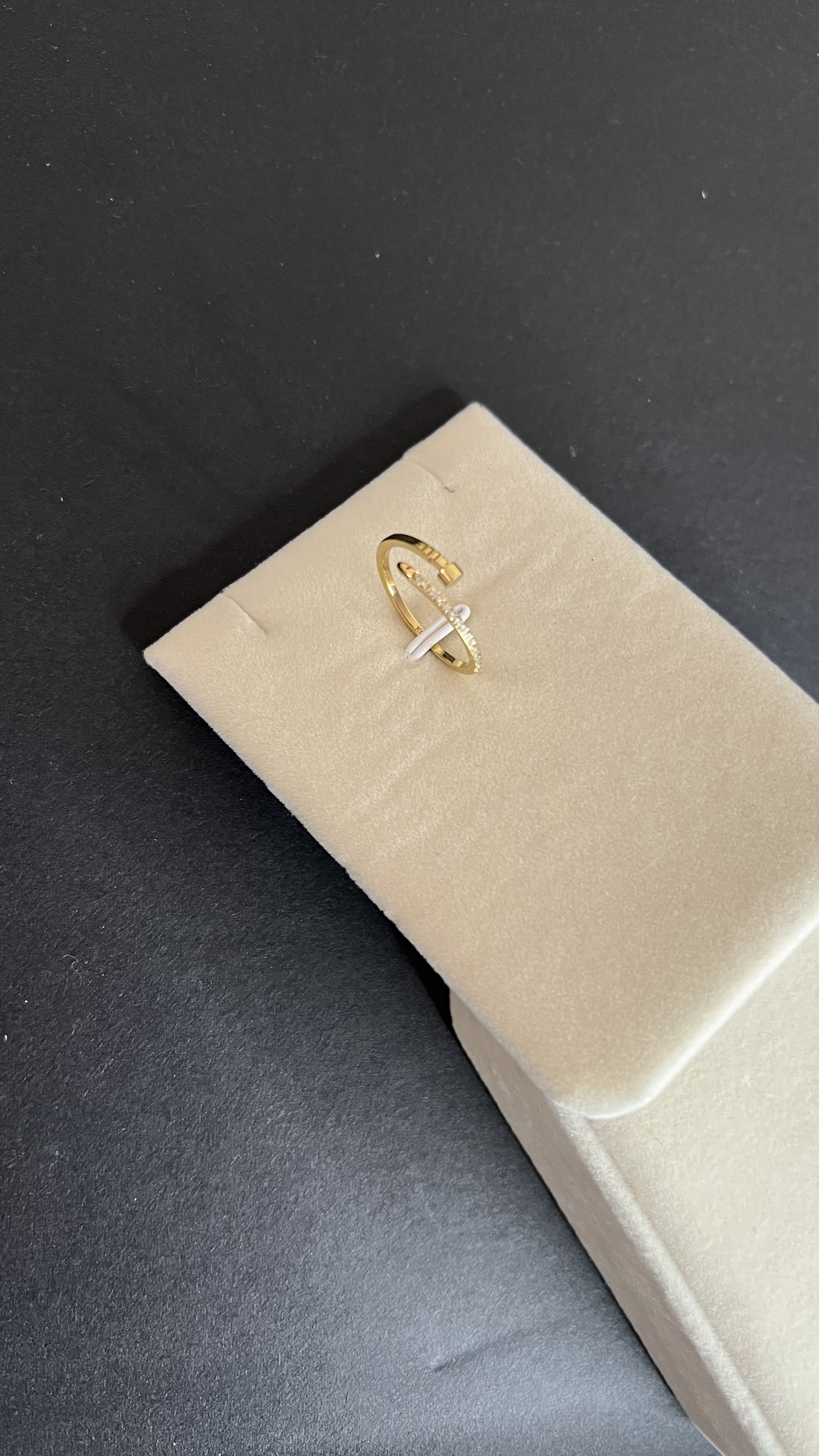 Bague Clou Fin Première qualité