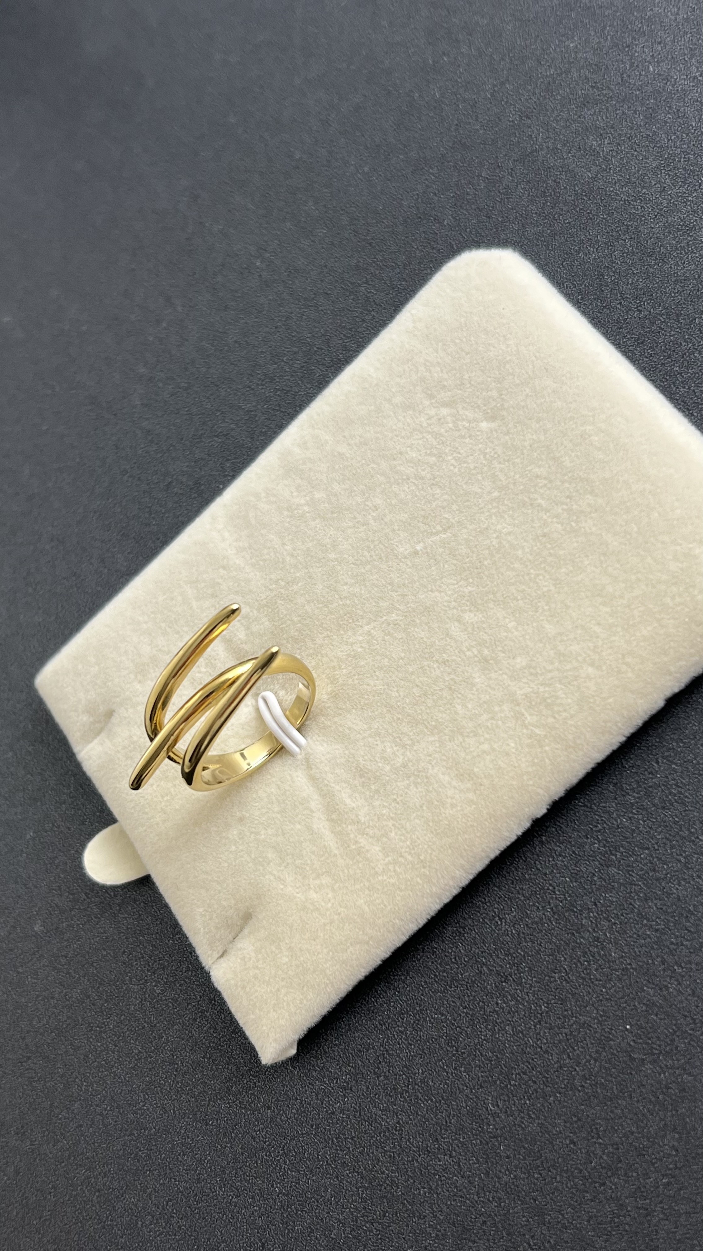 Bague ajustable en haut