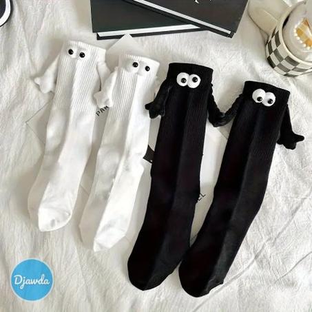 جوارب العيون اللطيفة (T)