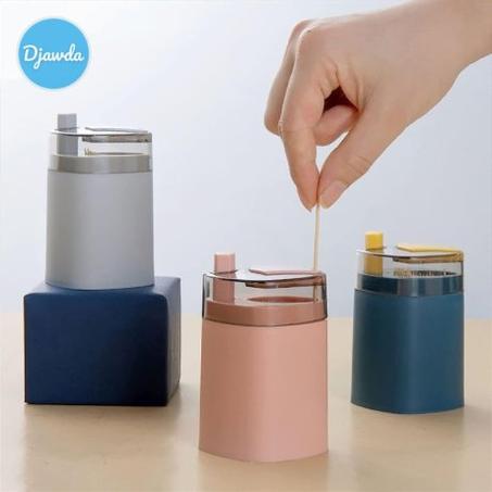 منظم أعواد الأسنان (T)