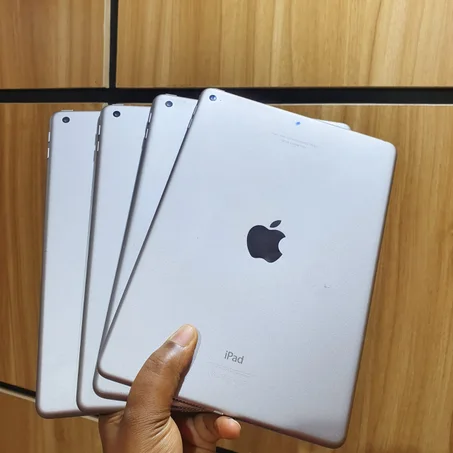 Apple iPad 6th generation 32gb,128gb storage
