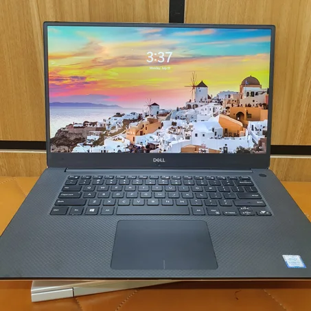 Dell XPS 15 9570 16gb ram 256gb