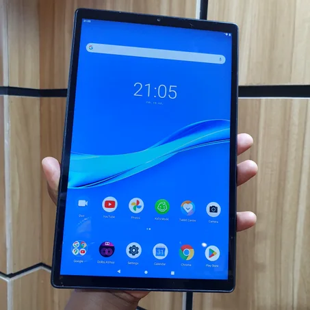 LENOVO TAB M10 PLUS 32gb storage