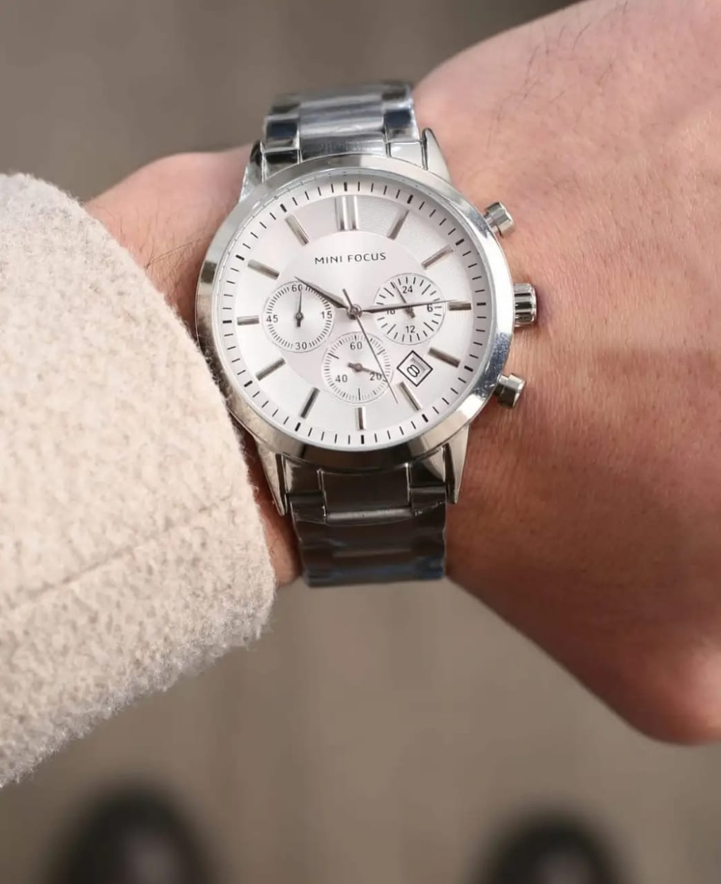 ساعات الرجال